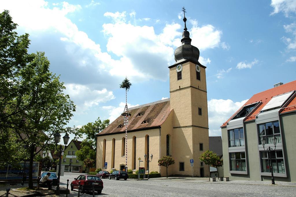 Gasthof Adler Schillingsfürst Exteriör bild