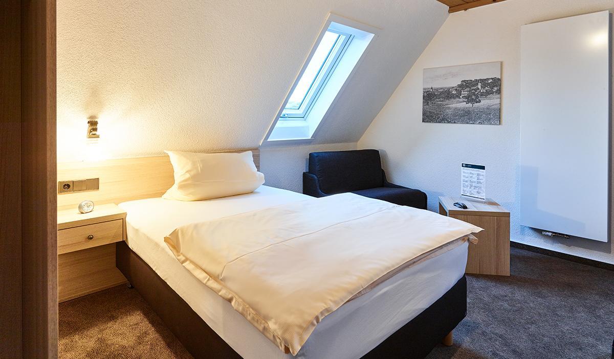 Gasthof Adler Schillingsfürst Exteriör bild